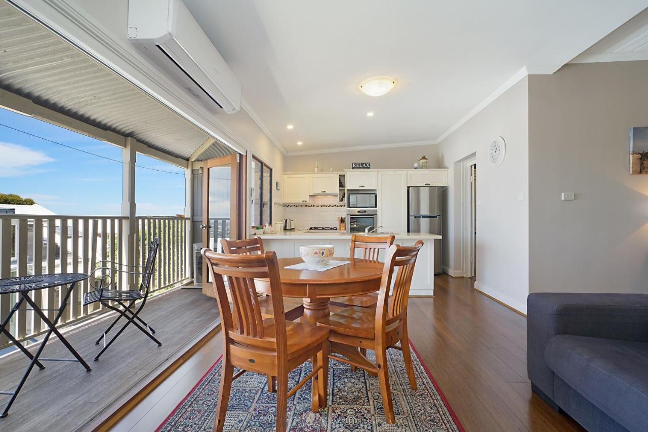 Newcastle Short Stay Accommodation - Vista Apartment Kültér fotó